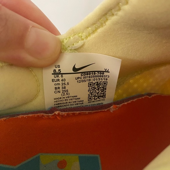 Nike React Presto sneakers - Picture 11 of 16